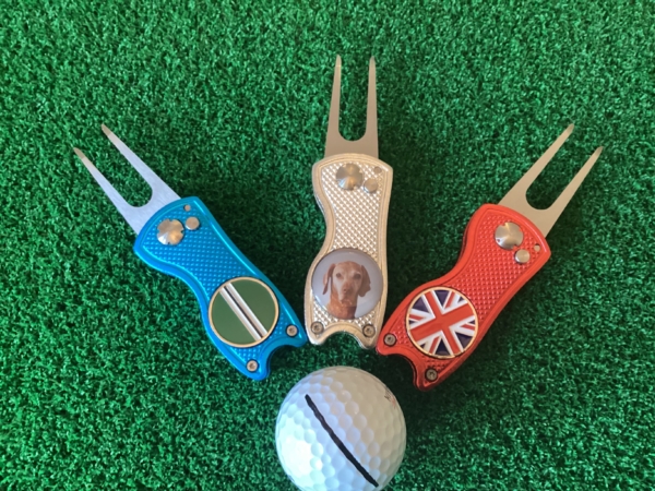 Personalized-Photo-Golf-Divot-Repair-Tool-with-3-Ball-Markers-Includes-Custom-Golf-Ball-Marker